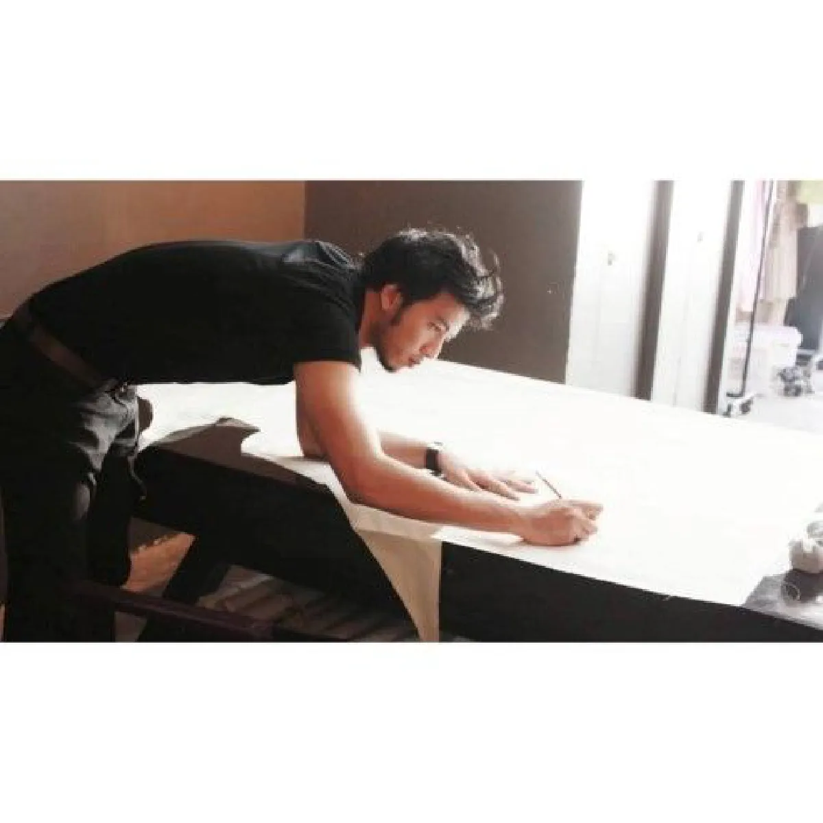 "โย่ง อาร์มแชร์" เผยเบื้องหลังงานวิวาห์ ลงทุนเรียนตัดเสื้อเพื่อชุดเจ้าสาวของภรรยา