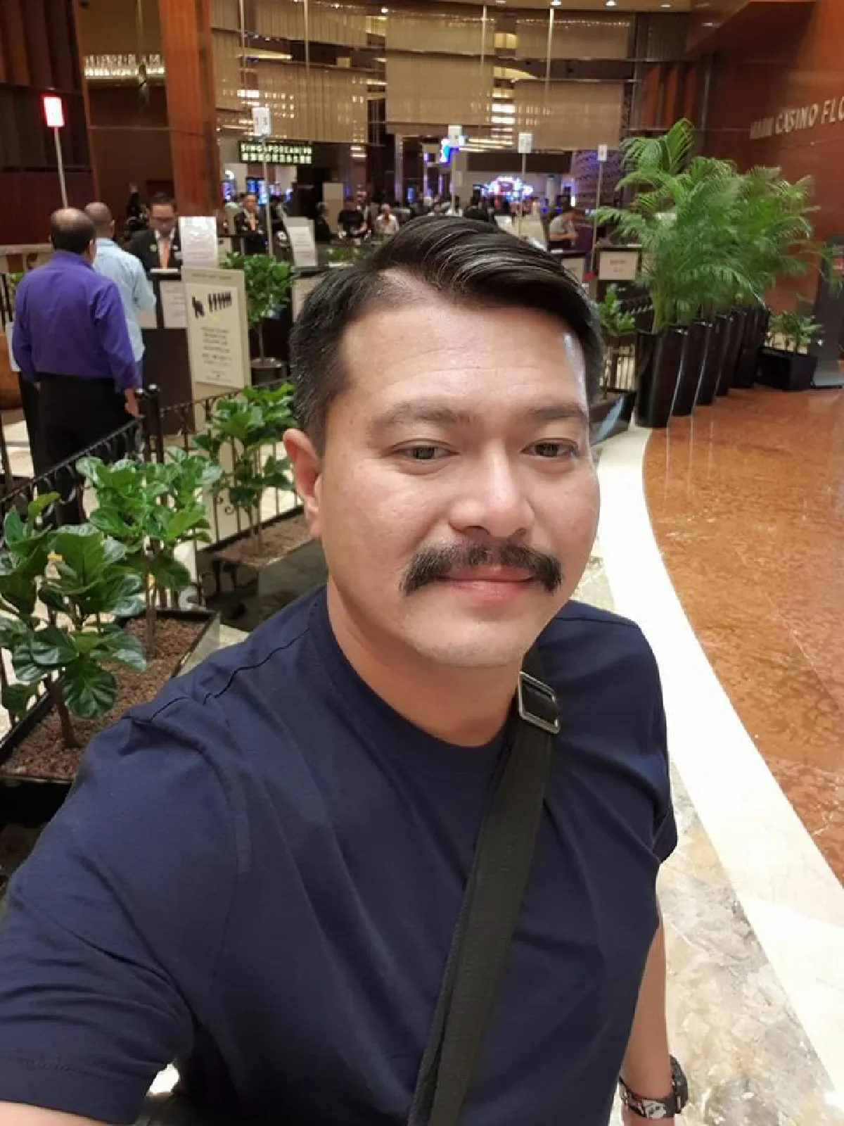 "วัน" ลูก "เฉลิม" โพสต์ให้กำลังใจนักการเมืองทุกคน ชี้ไม่เอาเผด็จการ