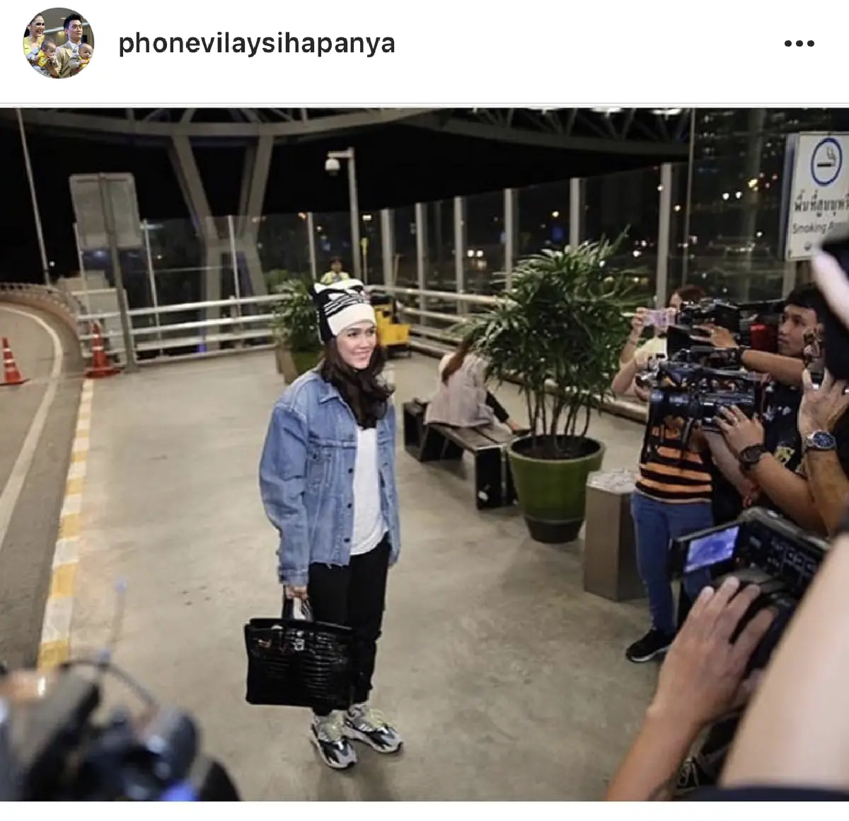 พร้อมลุยเต็มที่!! “ชมพู่” เหินฟ้าร่วมเดินพรมแดงเมืองคานส์ ปีที่ 6