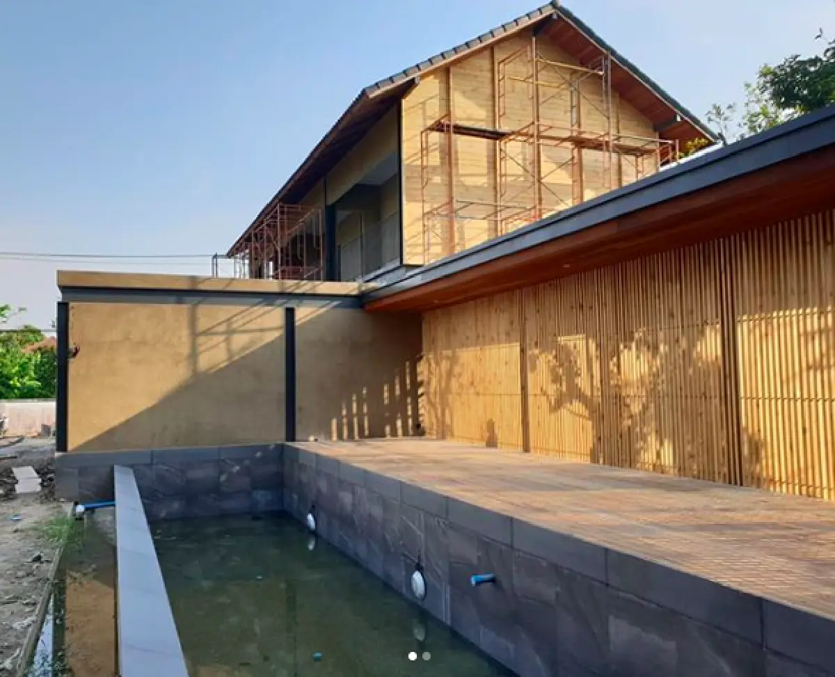 ใกล้เสร็จแล้ว! บ้านหลังใหม่ของ "บอย พิษณุ” ที่สร้างขึ้นเพื่อแม่สุดอลังการ