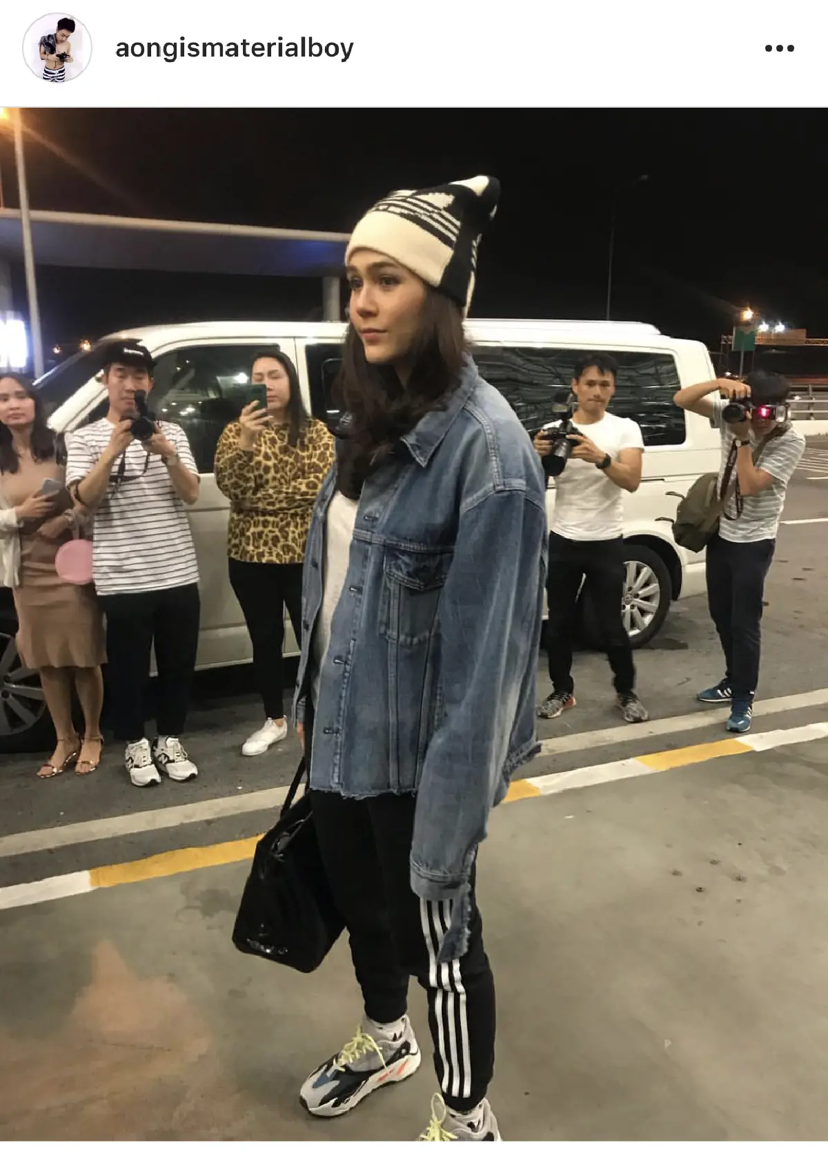 พร้อมลุยเต็มที่!! “ชมพู่” เหินฟ้าร่วมเดินพรมแดงเมืองคานส์ ปีที่ 6