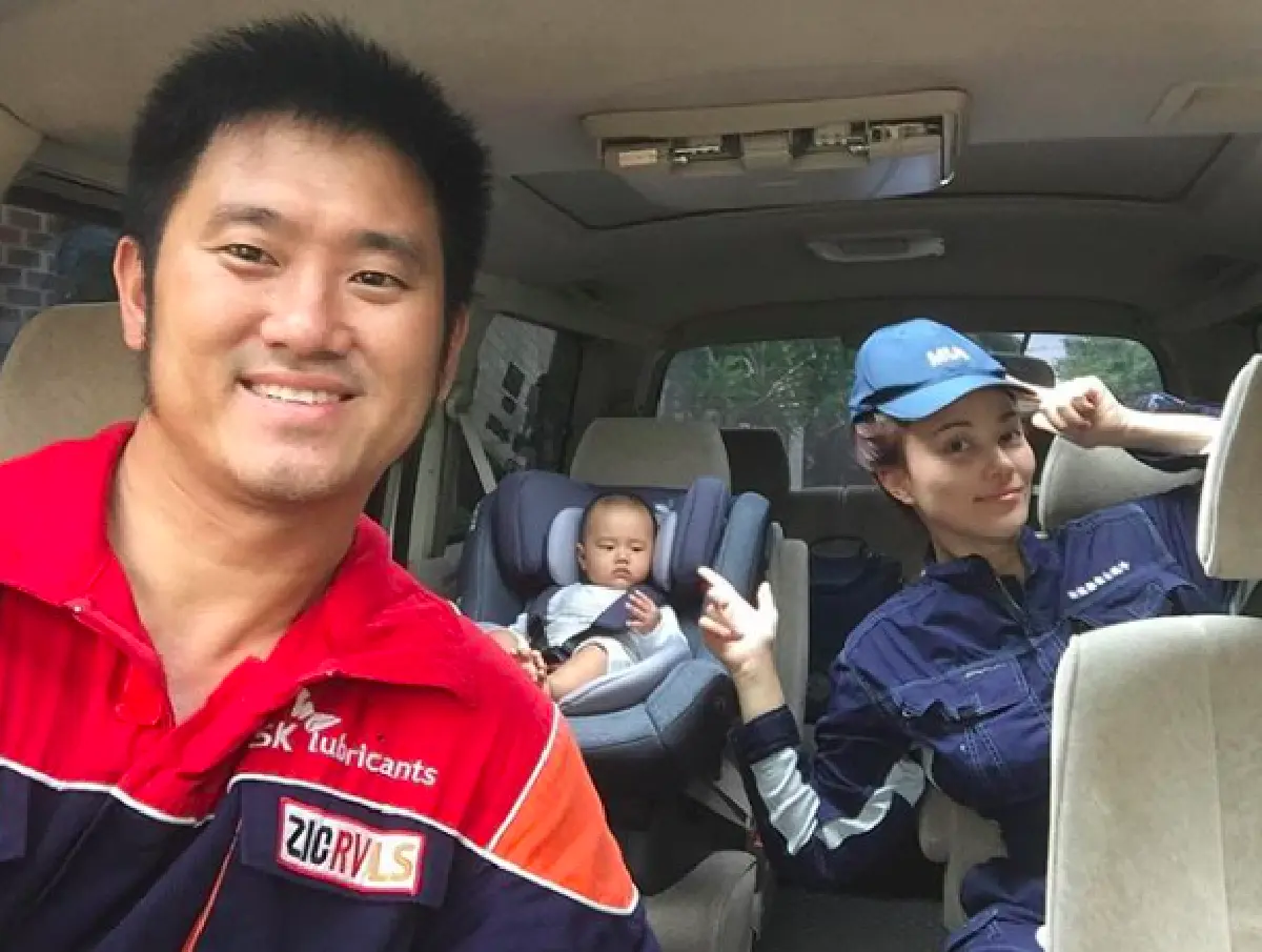 “กุญแจซอล” โชว์ภาพหวาน หลังครบรอบแต่งงาน 1 ปี