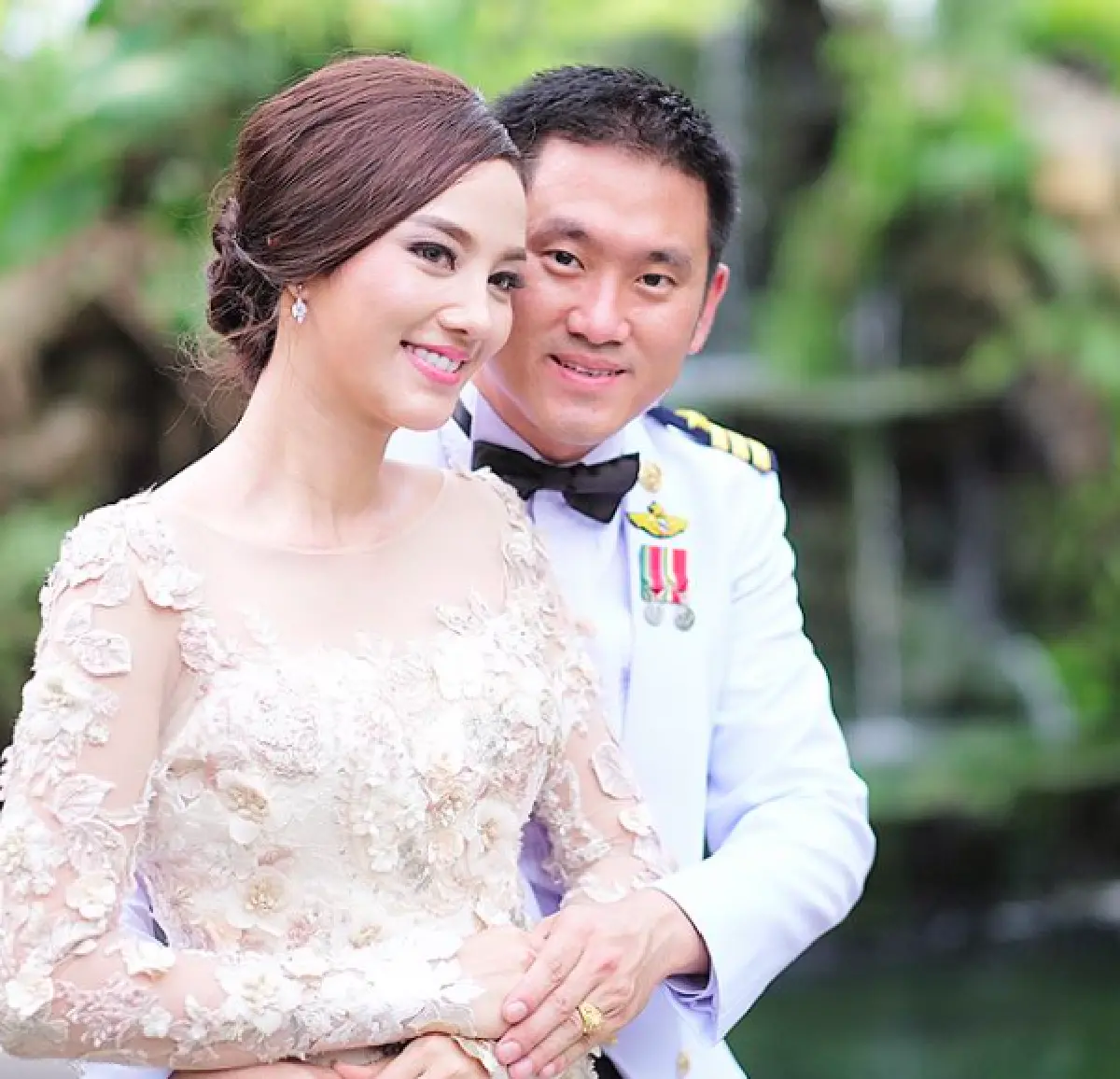 “กุญแจซอล” โชว์ภาพหวาน หลังครบรอบแต่งงาน 1 ปี