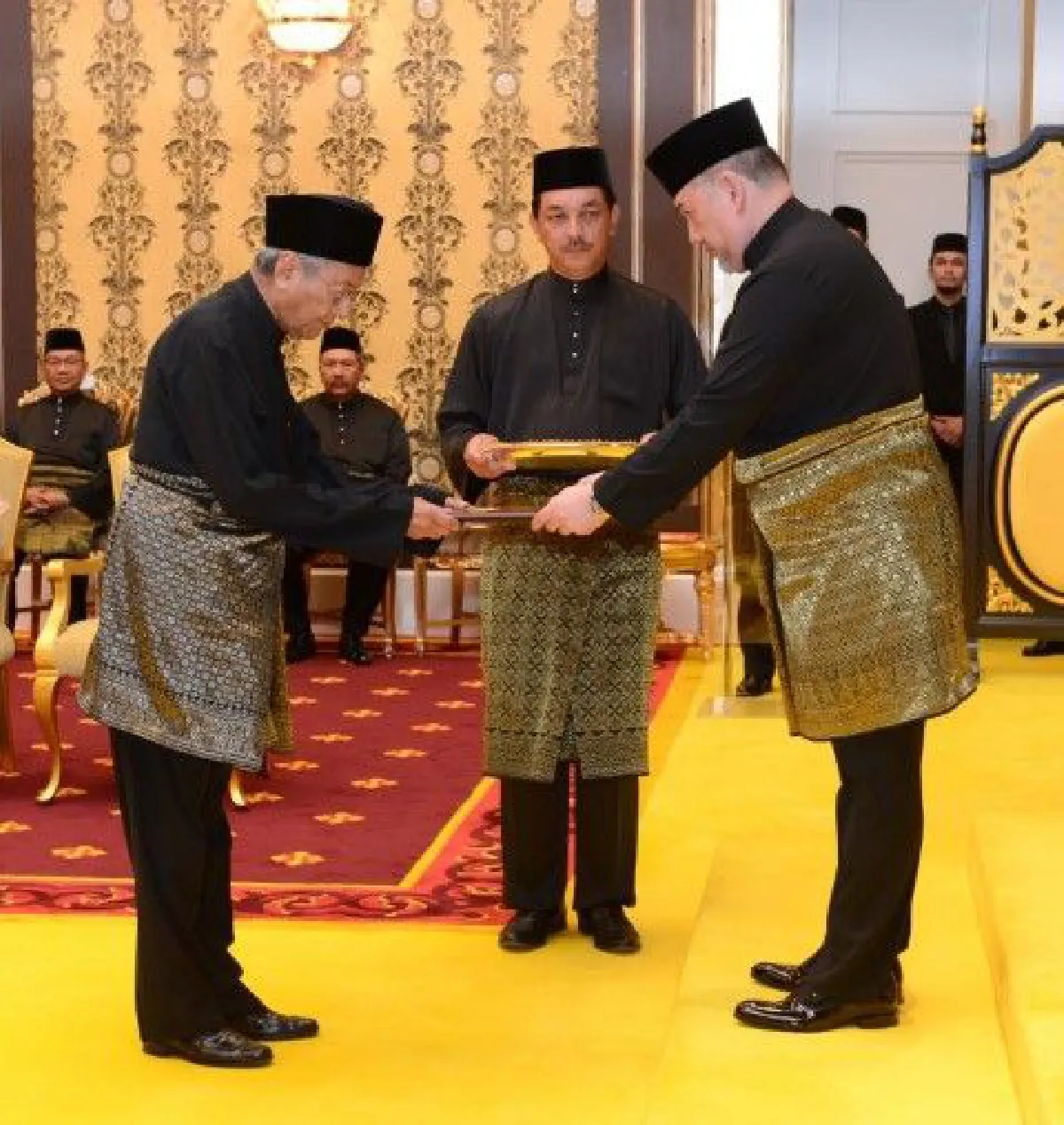 สุลต่านมาเลย์ทรงเห็นชอบอภัยโทษ "อันวาร์ อิบราฮิม"