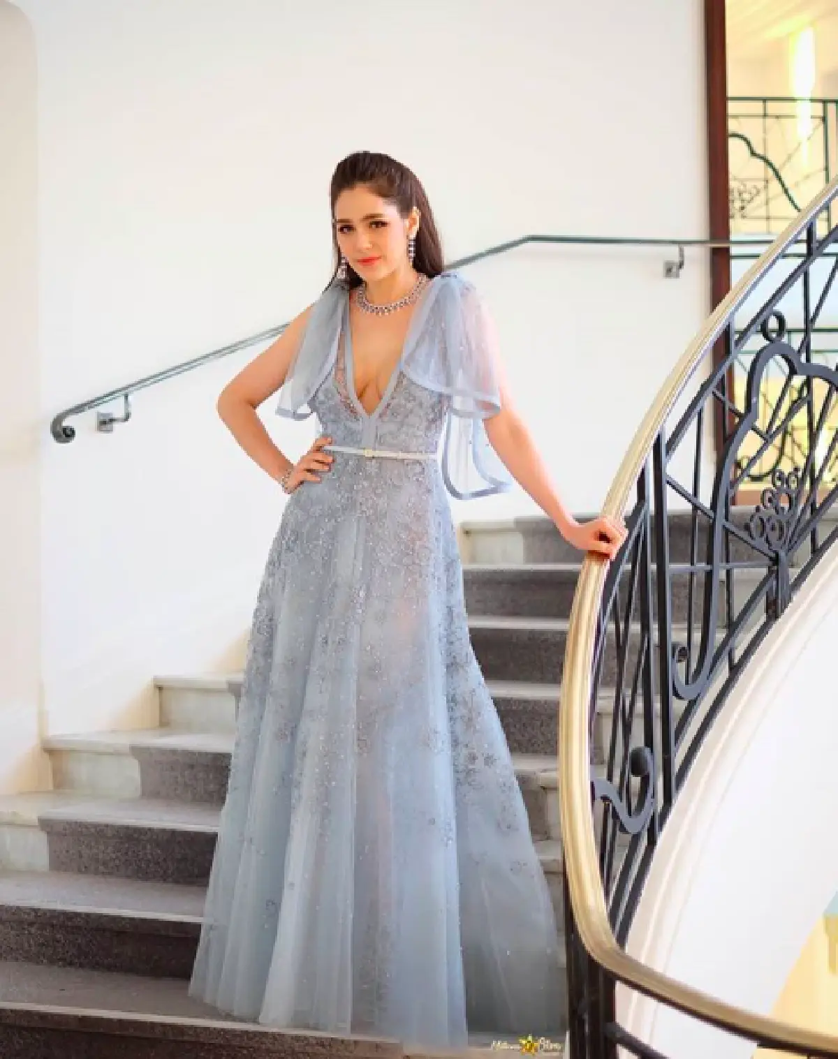 ไม่ต้องพูดเยอะ! “ชมพู่ อารยา” กับแฟชั่นสุดหรู 2 ลุคสุดท้ายทิ้งทวนเมืองคานส์ 2018