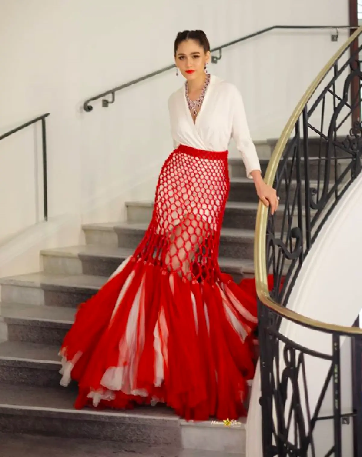 ไม่ต้องพูดเยอะ! “ชมพู่ อารยา” กับแฟชั่นสุดหรู 2 ลุคสุดท้ายทิ้งทวนเมืองคานส์ 2018