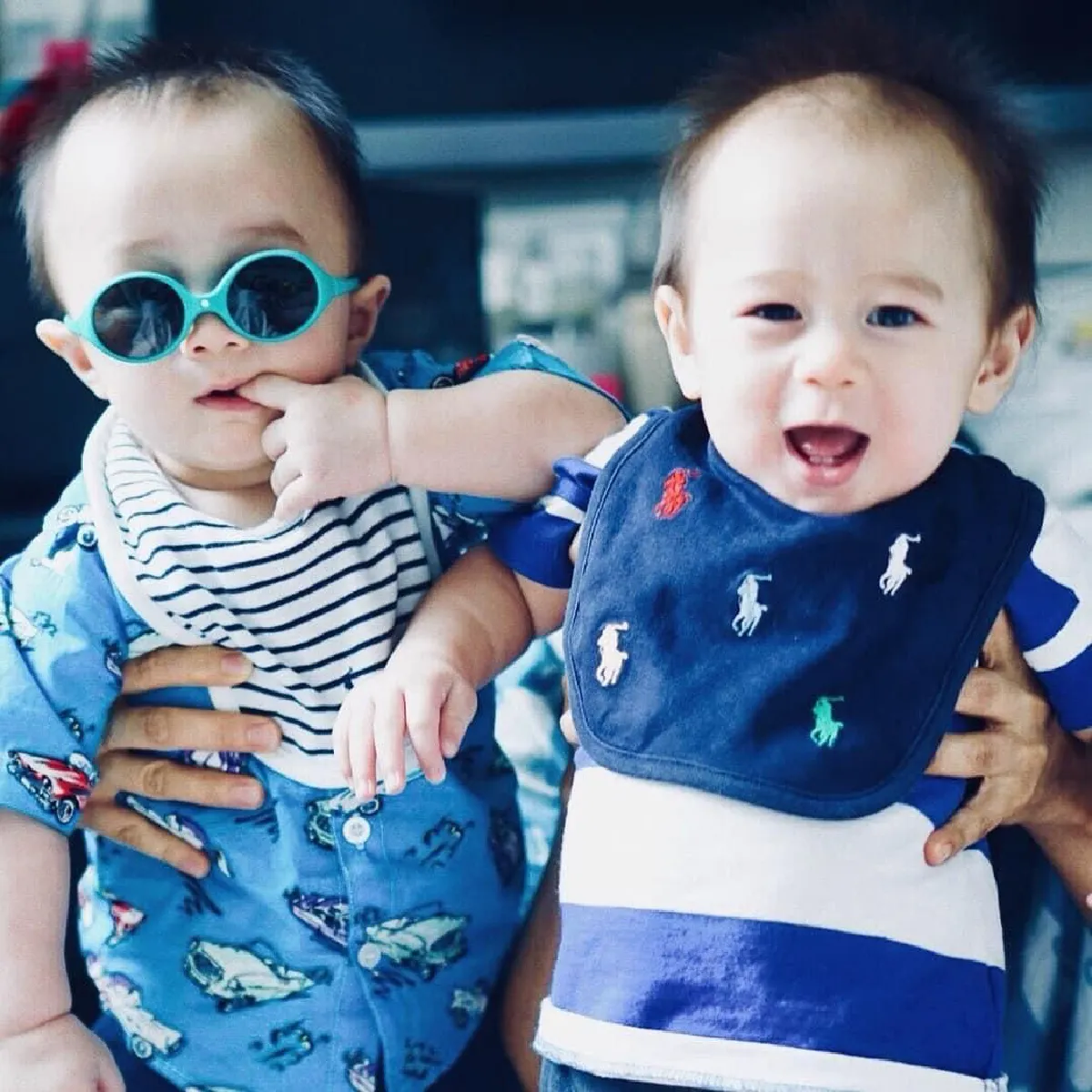 คานส์ก็เดิน..นมก็ต้องปั๊ม! ชมพู่ อวดน้ำนมเต็ม 2 กล่อง แพ็คกลับไทยให้ลูกแฝด