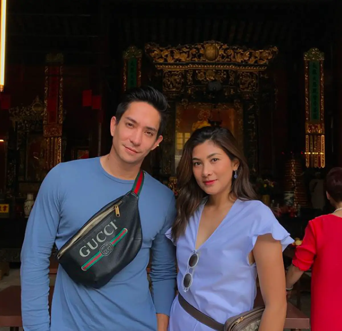 “หลุยส์-นุ่น” เติมหวาน! บินเที่ยว-ไหว้พระที่มาเก๊า