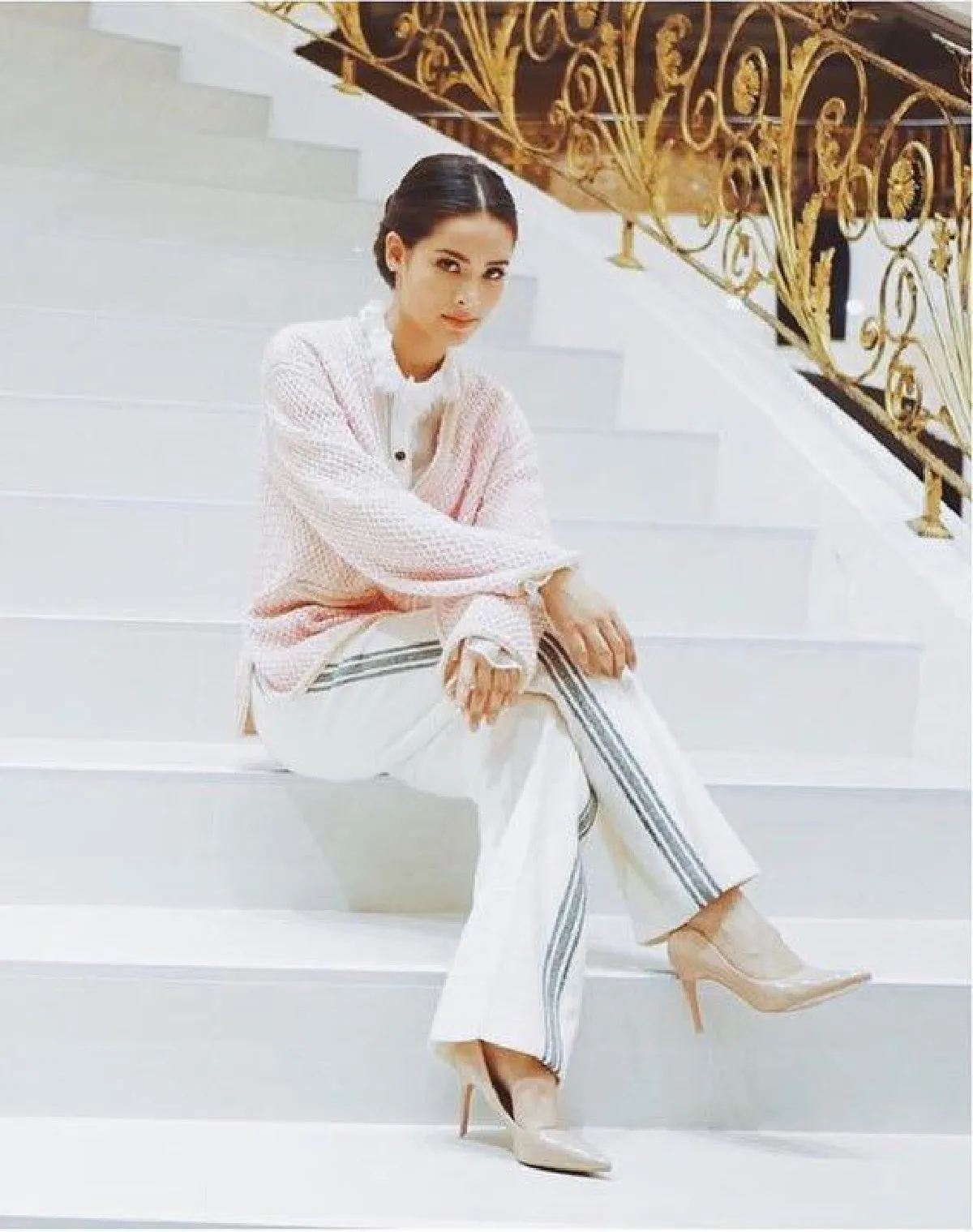 คอสตูมดีจริง! ญาญ่า อุรัสยา สวยสง่าทุกลุคสมบทบาทเจ้าหญิงในละครลิขิตรัก