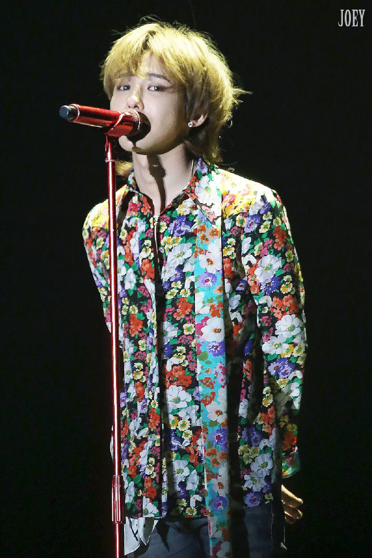 เข้ารับการผ่าตัดแล้ว! หลัง "G-Dragon” มีอาการบาดเจ็บที่ข้อเท้าขวา