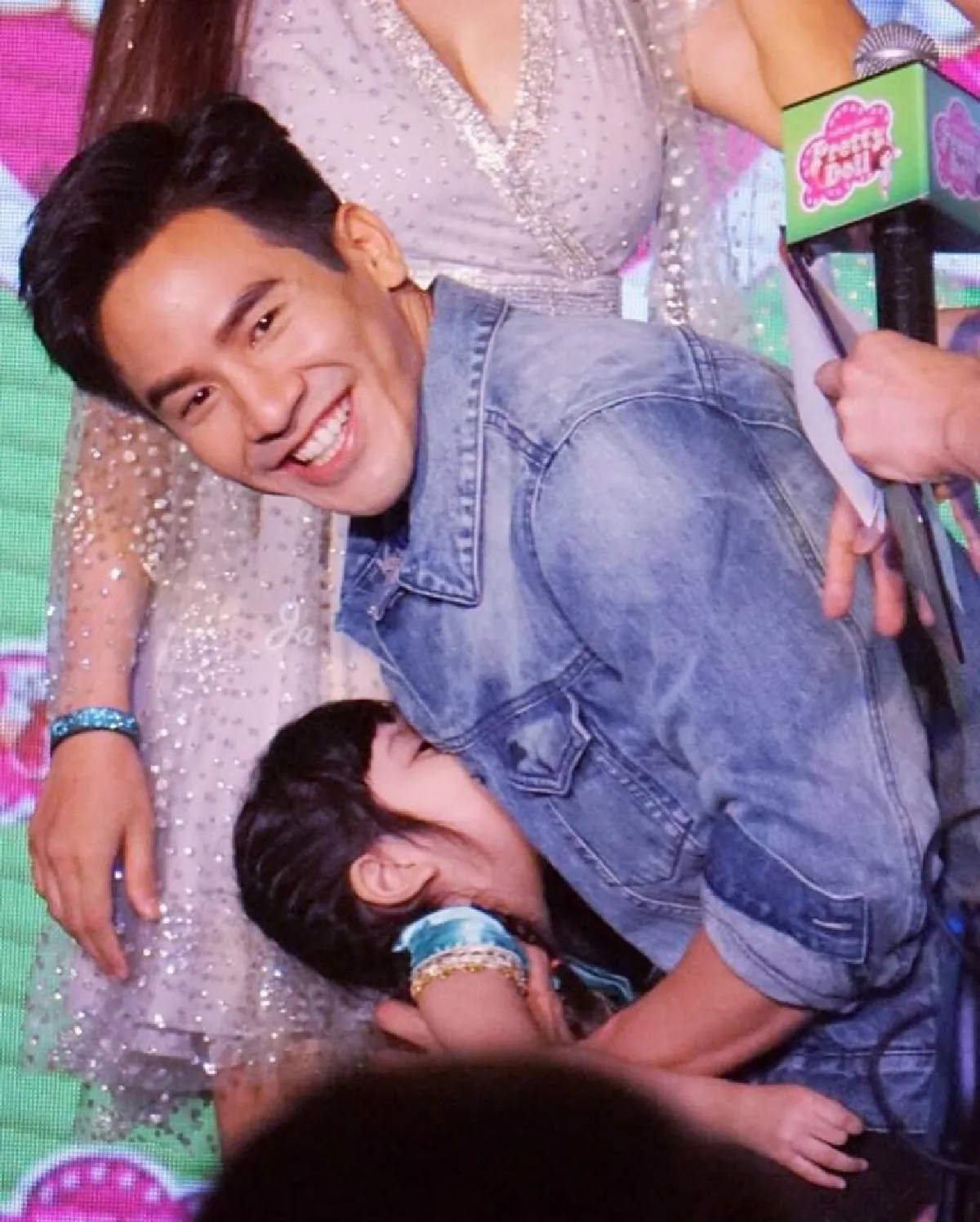 เป้าหมายมีไว้พุ่งชน! โป๊ป ธนวรรธน์ เผยความรู้สึกหลังหนูน้อยวิ่งมากอด