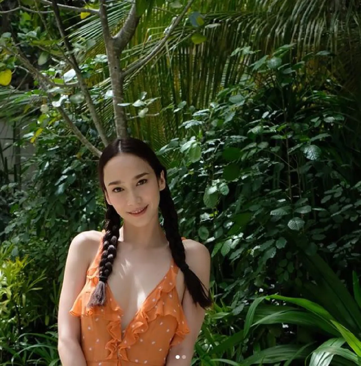 อั้ม พัชราภา กับภาพถักเปียสวยใส 17 ปีผ่านไป ทำไมหน้าเด็กลงทุกวัน