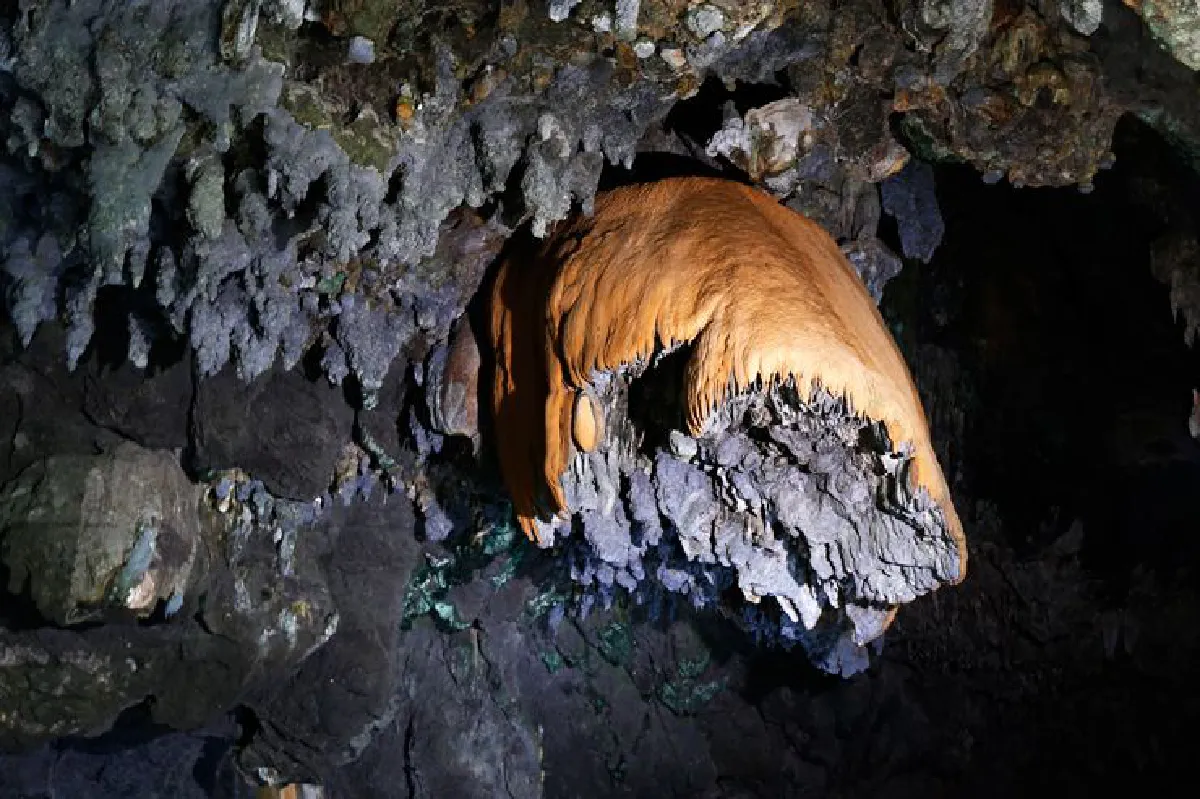 ‘ถ้ำเจ็ดคต’ ความงามใต้พิภพ 400 ล้านปี