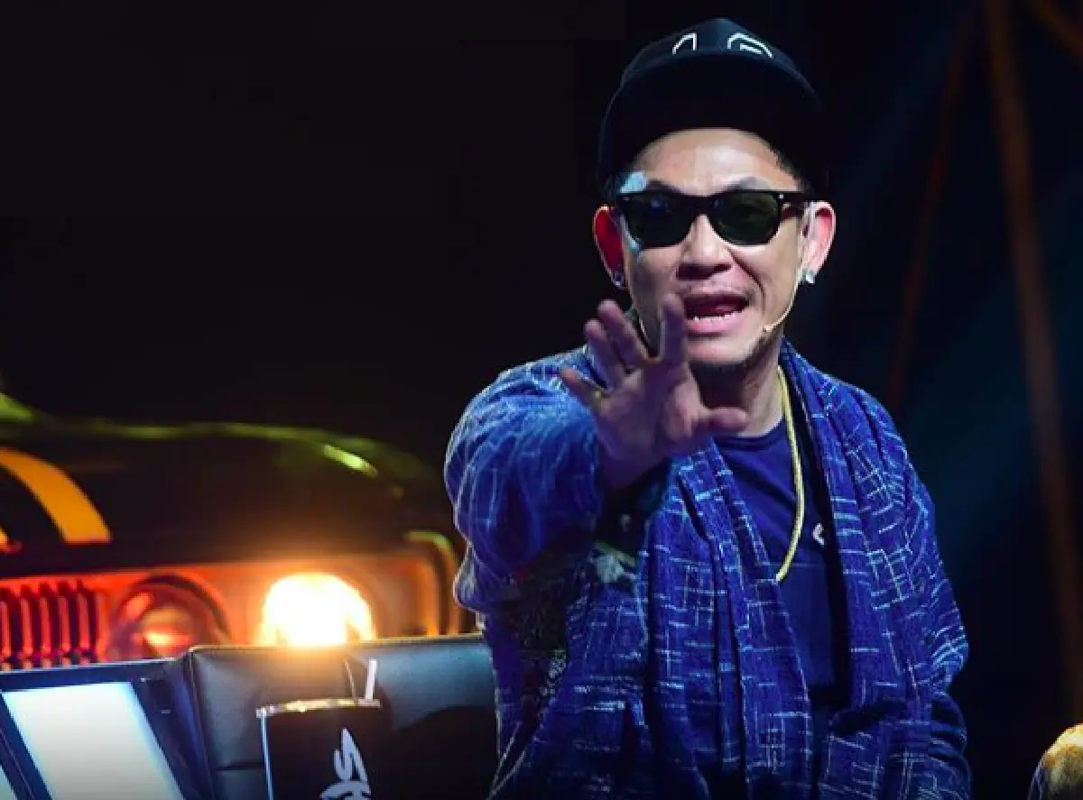 ส่องภาพภายใต้แว่นดำของ 4 แร็ปเปอร์คนดัง “กอล์ฟ-ปู่จ๋าน-ทีเจ-โต้ง”