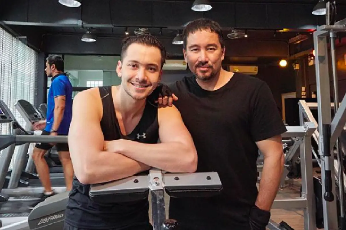 หล่อตามพ่อ!! ส่องภาพ “อินดี้-พ่อบี๋” ประเดิมละครเรื่องเดียวกันครั้งแรก