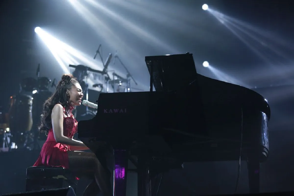 แซ่บปั๊วะ..คุ้มค่าที่รอมา 10 ปี! แก้ม วิชญาณี อีกหนึ่งคอนเสิร์ตที่ดีที่สุดของเมืองไทย