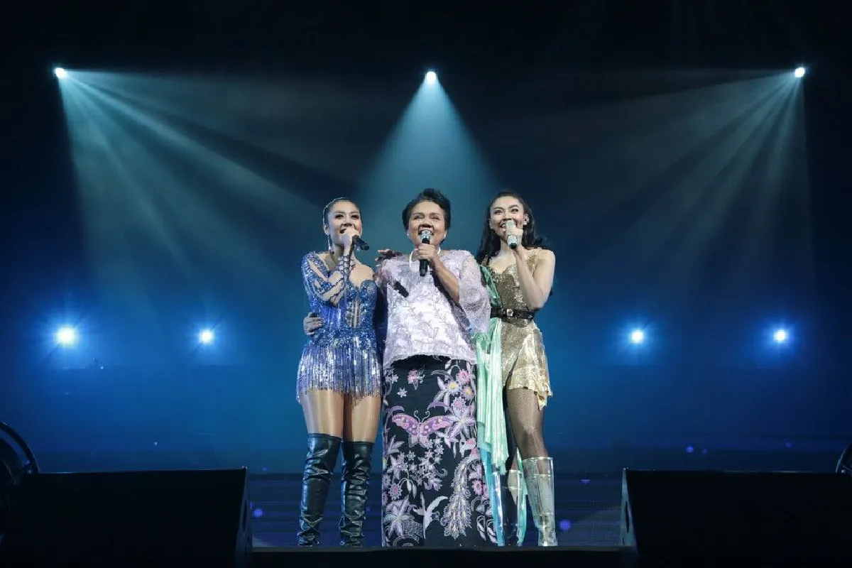 แซ่บปั๊วะ..คุ้มค่าที่รอมา 10 ปี! แก้ม วิชญาณี อีกหนึ่งคอนเสิร์ตที่ดีที่สุดของเมืองไทย