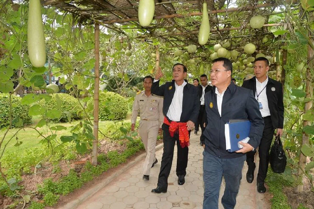 นายกฯเปิดโครงการประชารัฐร่วมใจ ปลูกต้นไม้ให้แผ่นดิน