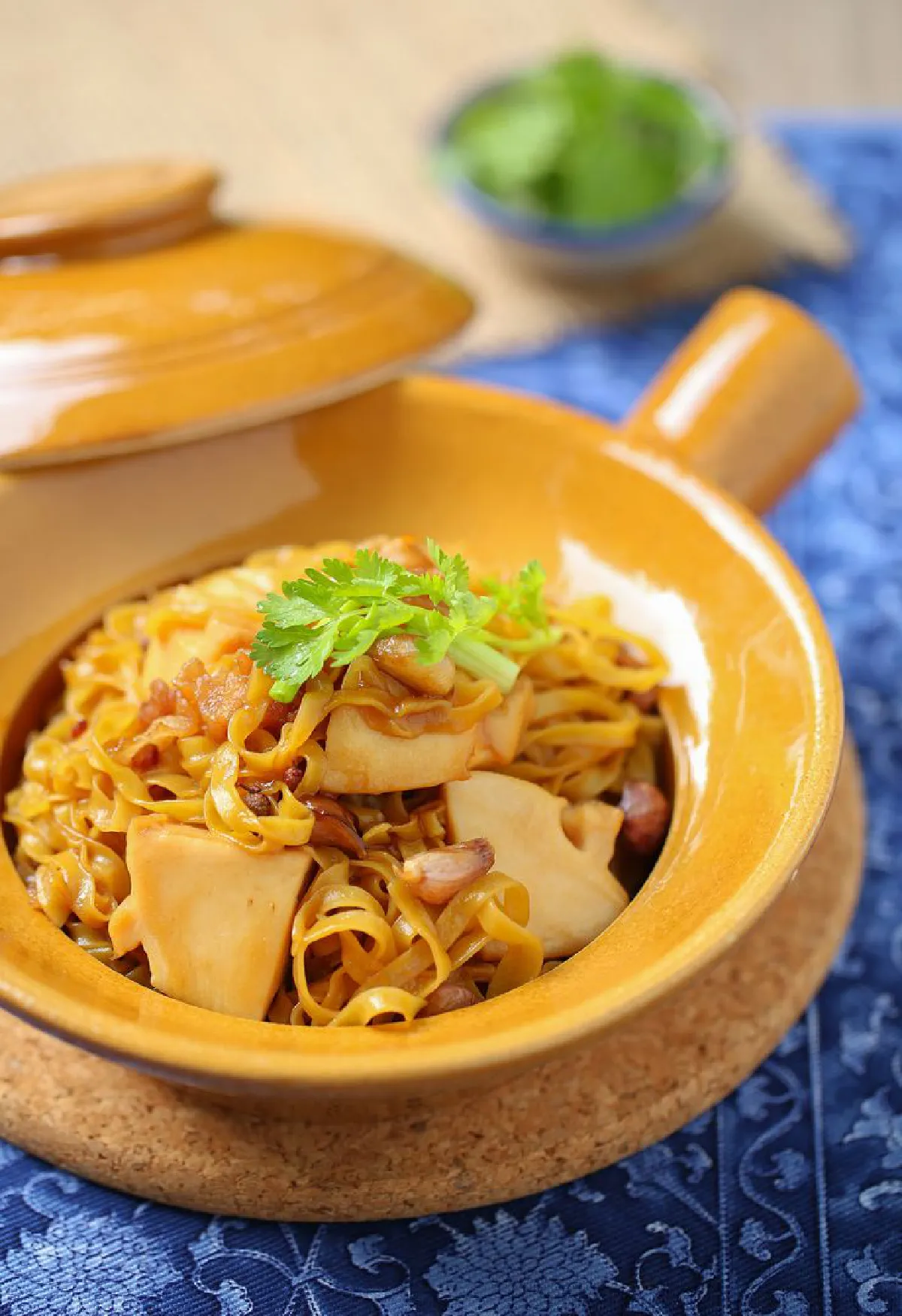 อบ อบ อร่อย บะหมี่เปาะอบเป๋าฮื้อ