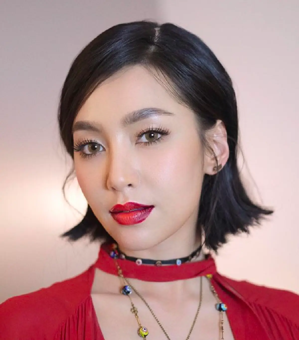 ส่องภาพ “เบลล่า” กับลุคผมสั้นสวยแซ่บ ทะมัดทะแมง