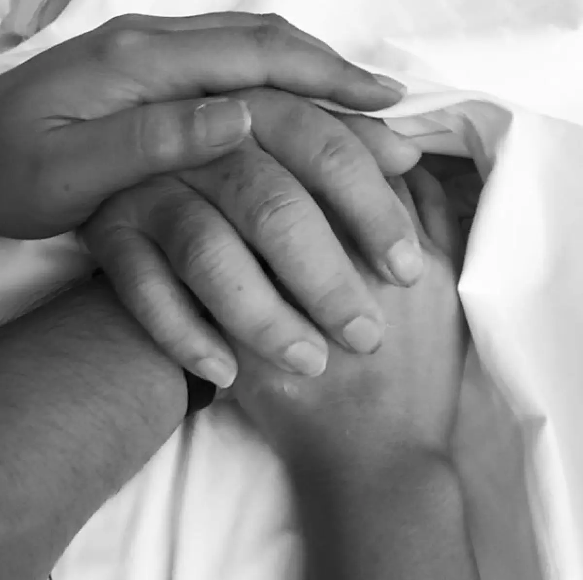 “ดีเจเชาเชา” สูญเสียคุณพ่อ เผย "จิ๊ก" นางเอกในดวงใจพ่อช่วยแต่งหน้าให้เป็นครั้งสุดท้าย