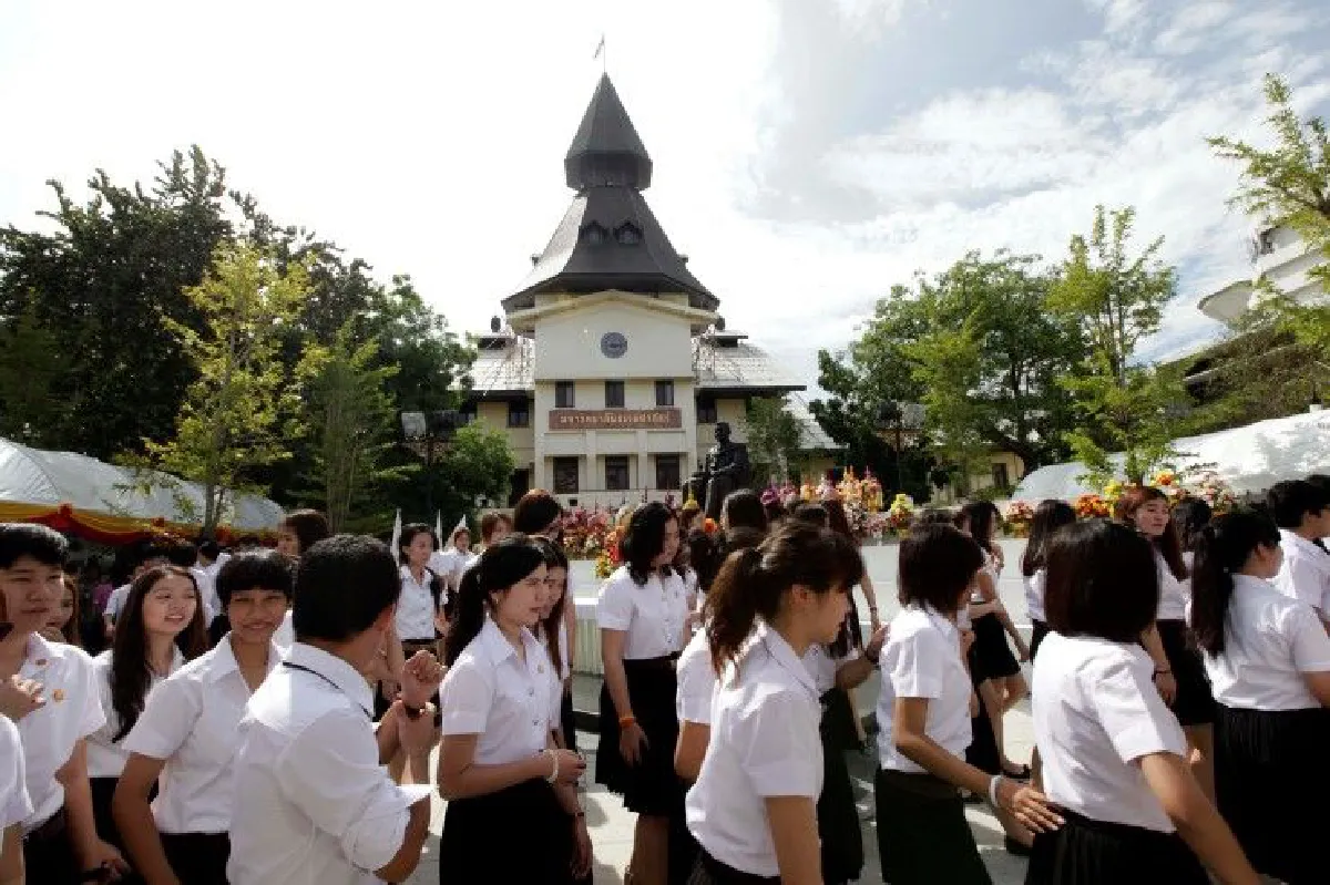 ธรรมศาสตร์ไม่มีวันร้าง ปรับตัวเร็ว ไม่ยึดติด แข่งต่างชาติ