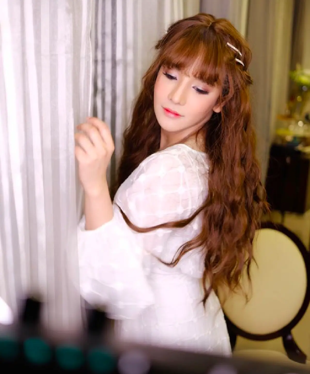 สวยจนตะลึง! เมื่อ “ลุกซ์”  น้องชาย "ใบเตย” ลุกขึ้นมาแต่งหญิงจัดเต็ม