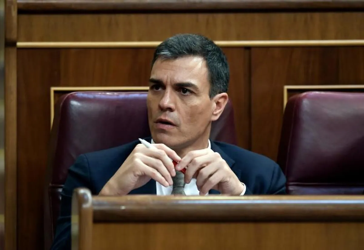 "ไม่ไว้วางใจ" สภาสเปนโหวตไล่นายก เซ่นปมทุจริต