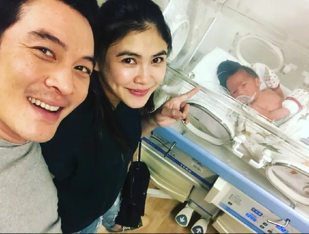 ชาคริต รับขวัญหลาน น้องมิก้า ลูกชายเพื่อนซี้ เรย์ แมคโดนัลด์