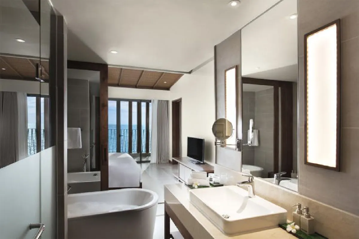 แดนสวรรค์เขตร้อน ดุสิต ปริ๊นเซส มูนไรส์ บีช รีสอร์ท ฟู้โกว๊ก