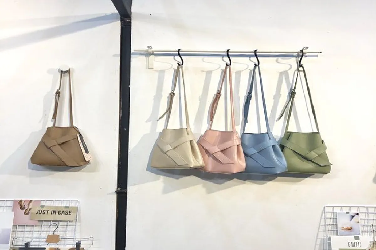 Just in case bags กระเป๋าดีไซน์เพื่อลูกค้าทุกคน