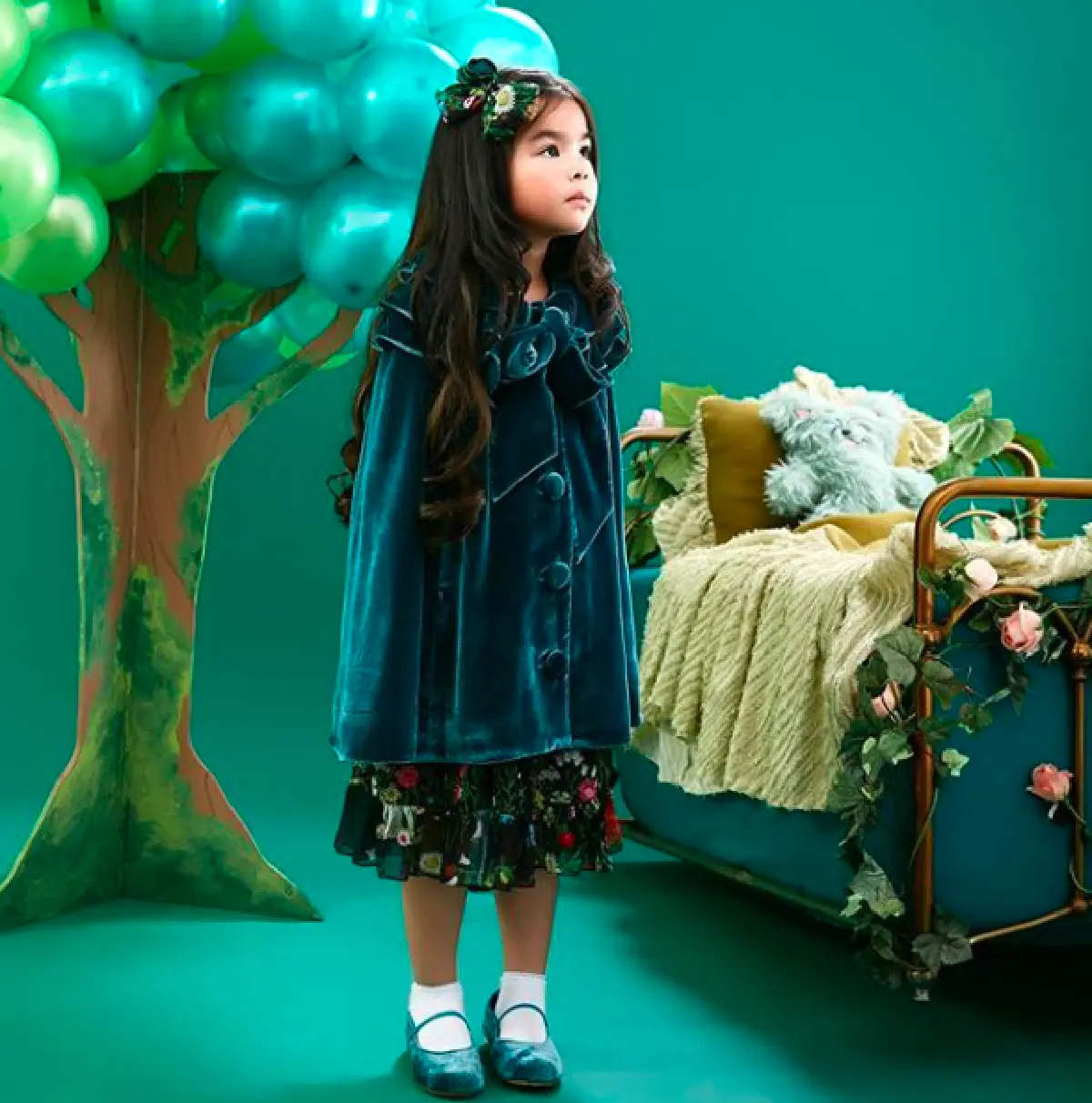 ฉายแววแต่เด็ก!! "น้องโสน” ลูก “พ่อมอส” ยิ่งโตยิ่งสวย อนาคตนางแบบ