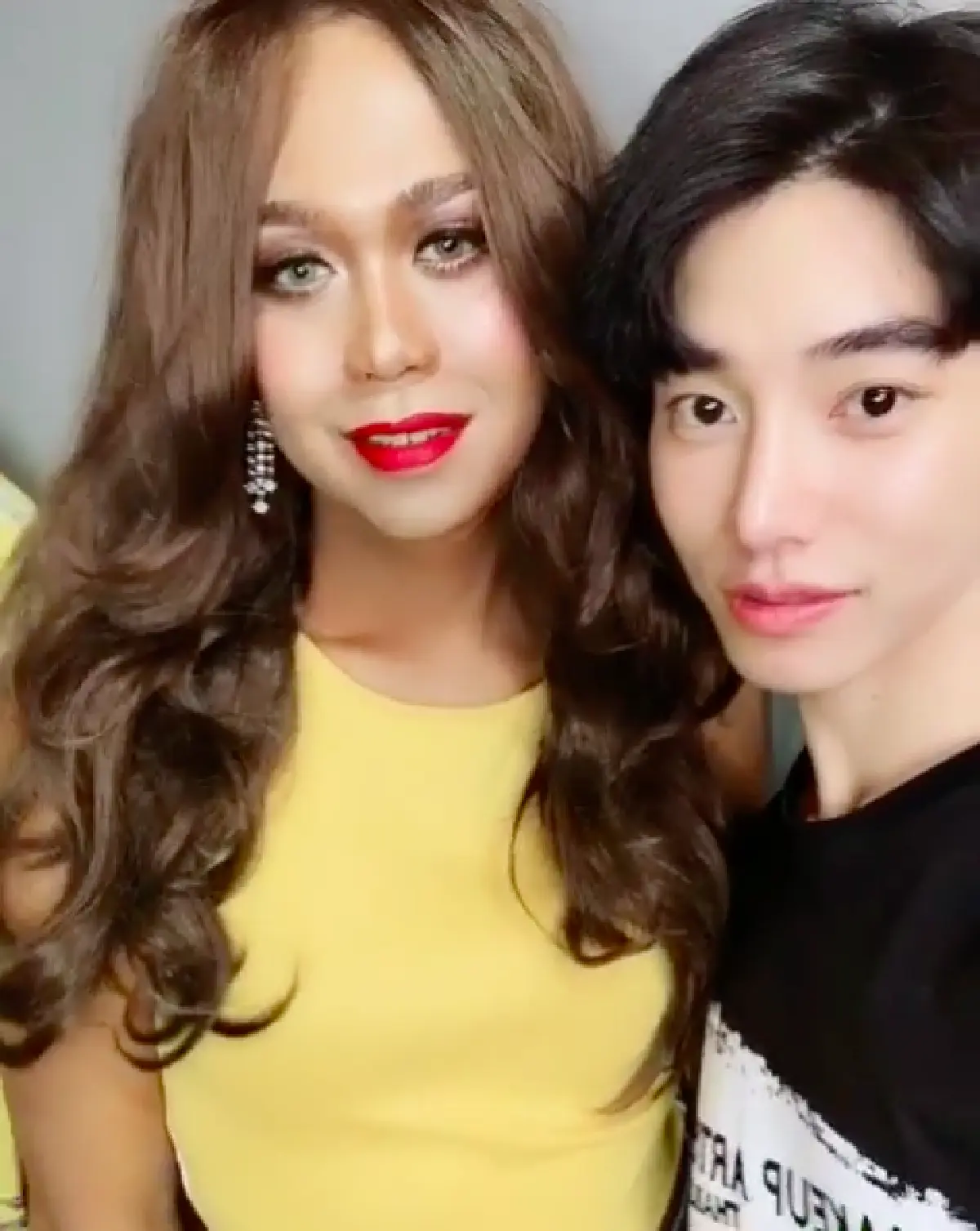 “เจนนี่ ปาหนัน” สวยขึ้นจนปลดล็อคมือถือไม่ได้ หลัง “น้องฉัตร” แปลงโฉมให้