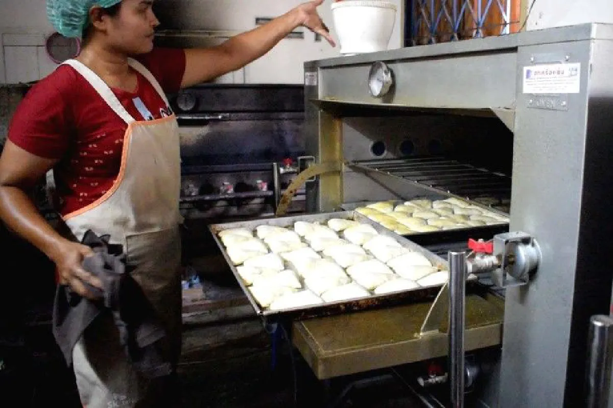 4ปีแห่งความพยายามสองสามีภรรยาพลิกชีวิตด้วยขนมจีบไส้สังขยา