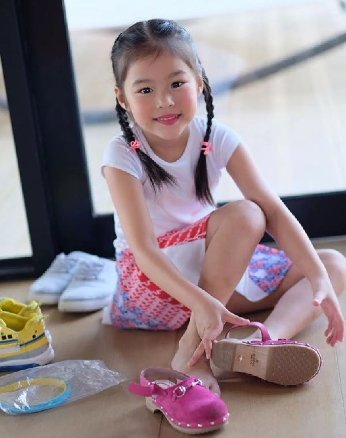 10 ภาพ น้องณิริน ลูกแม่หนิง ปณิตา สวยเก่งสมวัย..ยิ่งโตยิ่งน่ารัก