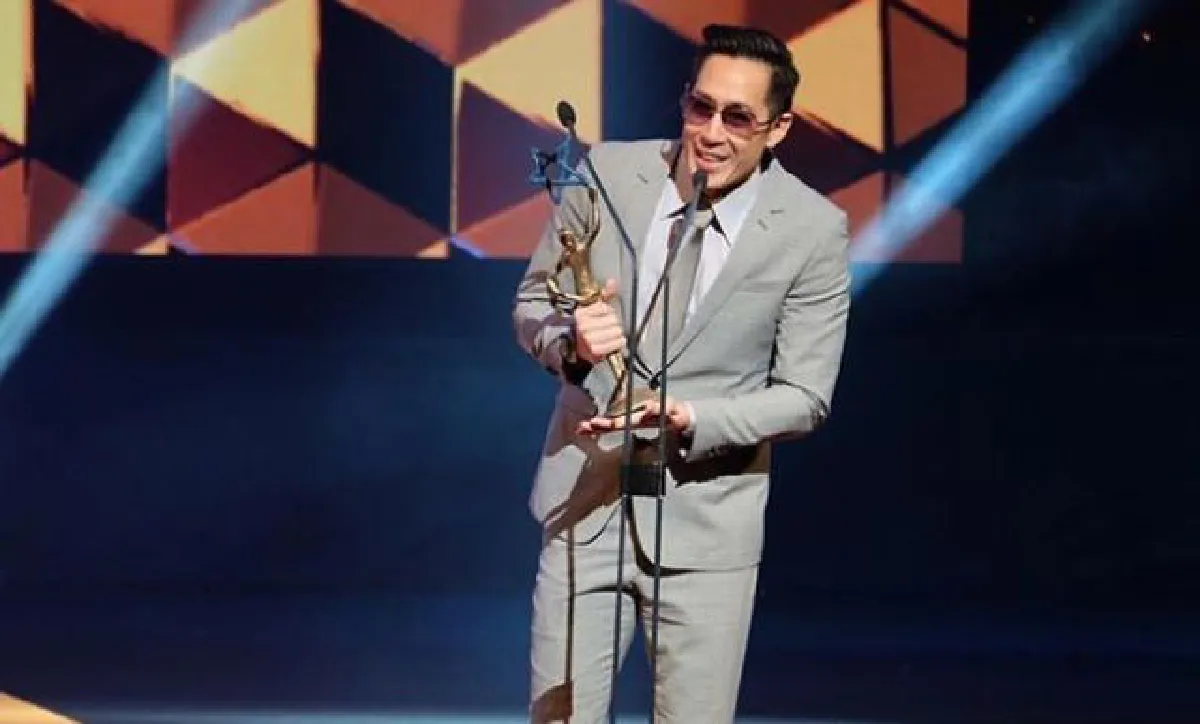 คนละชั้นได้เพลงแห่งปี! เจ เจตริน เจอดราม่าแซว Room39 ทำเพลงให้คนอื่น..ชนะเพลงตัวเอง