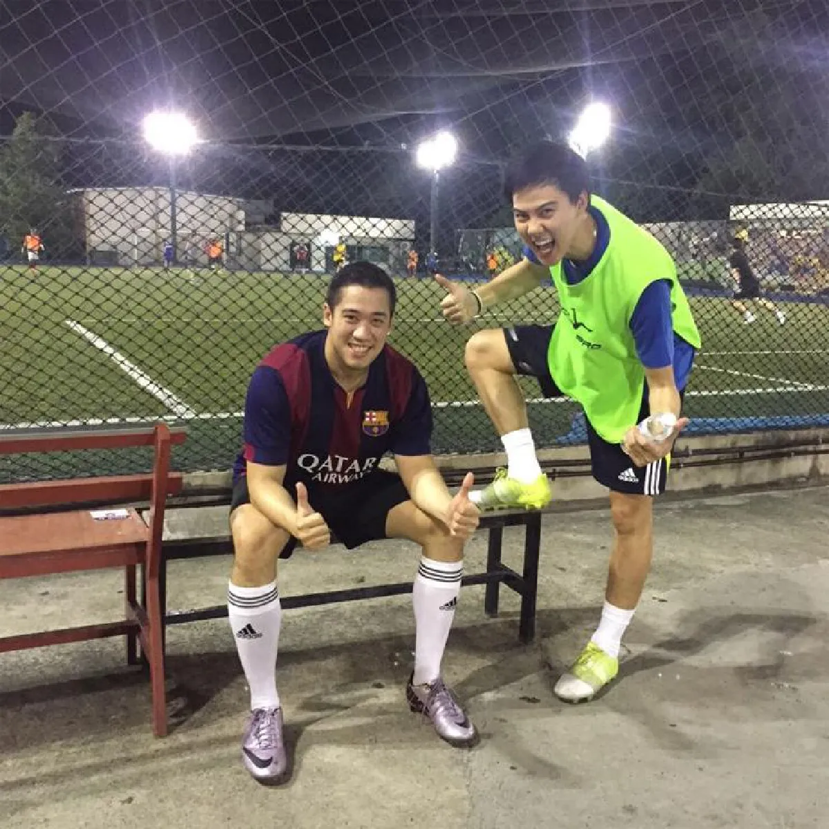 อาชว์ ไหลสกุล หลงรักกีฬาฟุตบอล