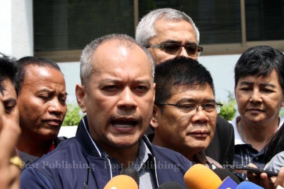 ณัฐวุฒิแนะ "เอนก" ปรองดองต้องทำด้วยหัวใจไม่ใช่โวหาร เย้ยยิ่งทำยิ่งเงียบ ณัฐวุฒิแนะ "เอนก" ปรองดองต้องทำด้วยหัวใจไม่ใช่โวหาร เย้ยยิ่งทำยิ่งเงียบ
