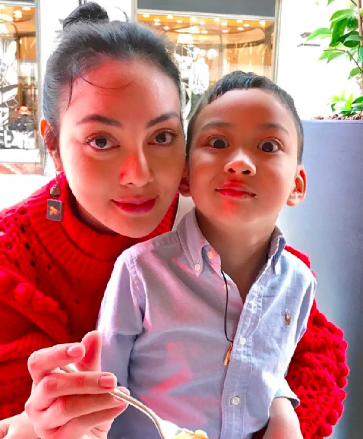 “แม่ตั๊ก” ไม่ขอเข้าข้าง"น้องข้าวหอม” หลังไปกวนเพื่อน จนถูกเพื่อนหยิก-จิก