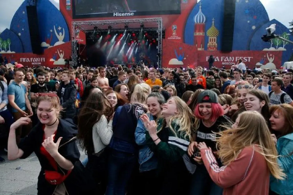 เตือนสาวรัสเซียเลี่ยง"กินตับ"หนุ่มต่างชาติช่วงบอลโลก