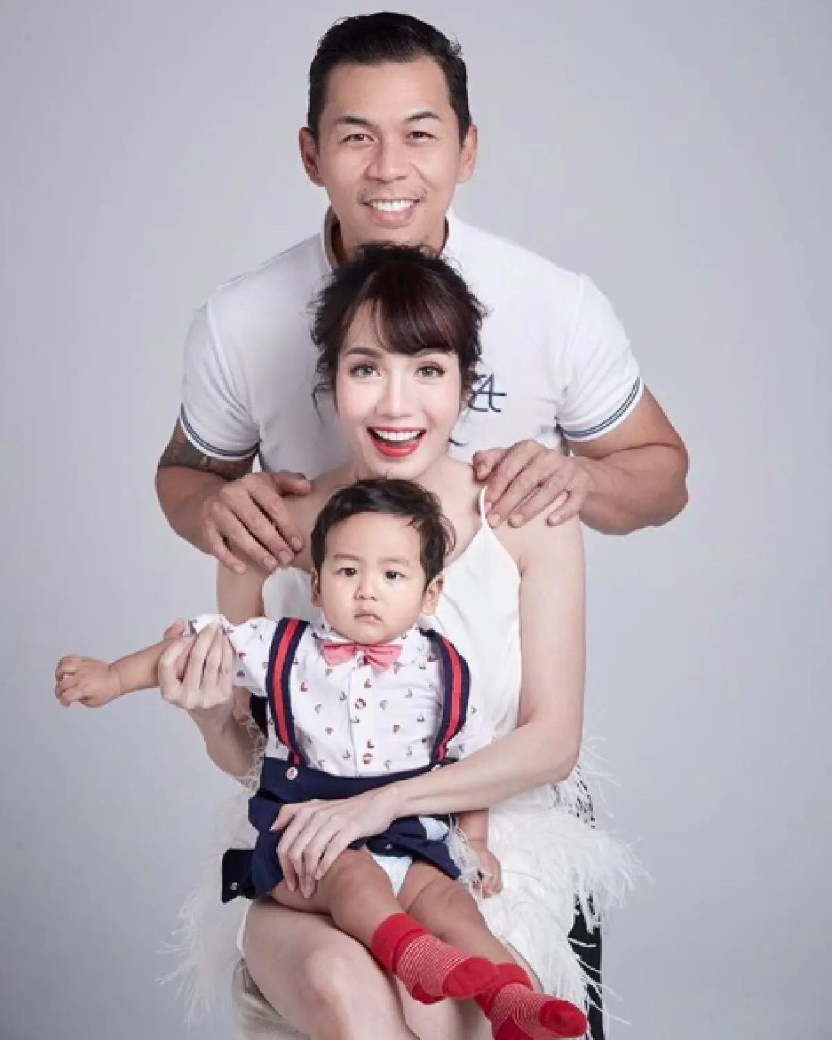 ส่องบ้านหลังใหญ๋สุดหรูของ "อ๋อม สกาวใจ” ที่แต่ละห้องอลังการมาก