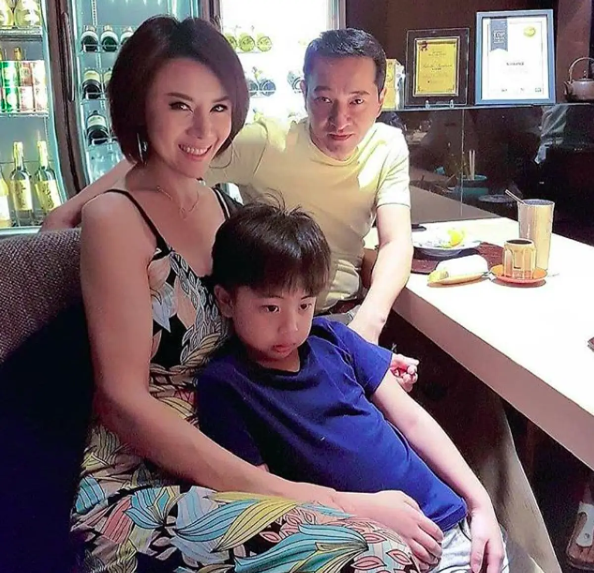 ชีวิตที่ลงตัว “สุ่ย พรนภา” กับครอบครัวแสนอบอุ่น ในวัย 44  ปี