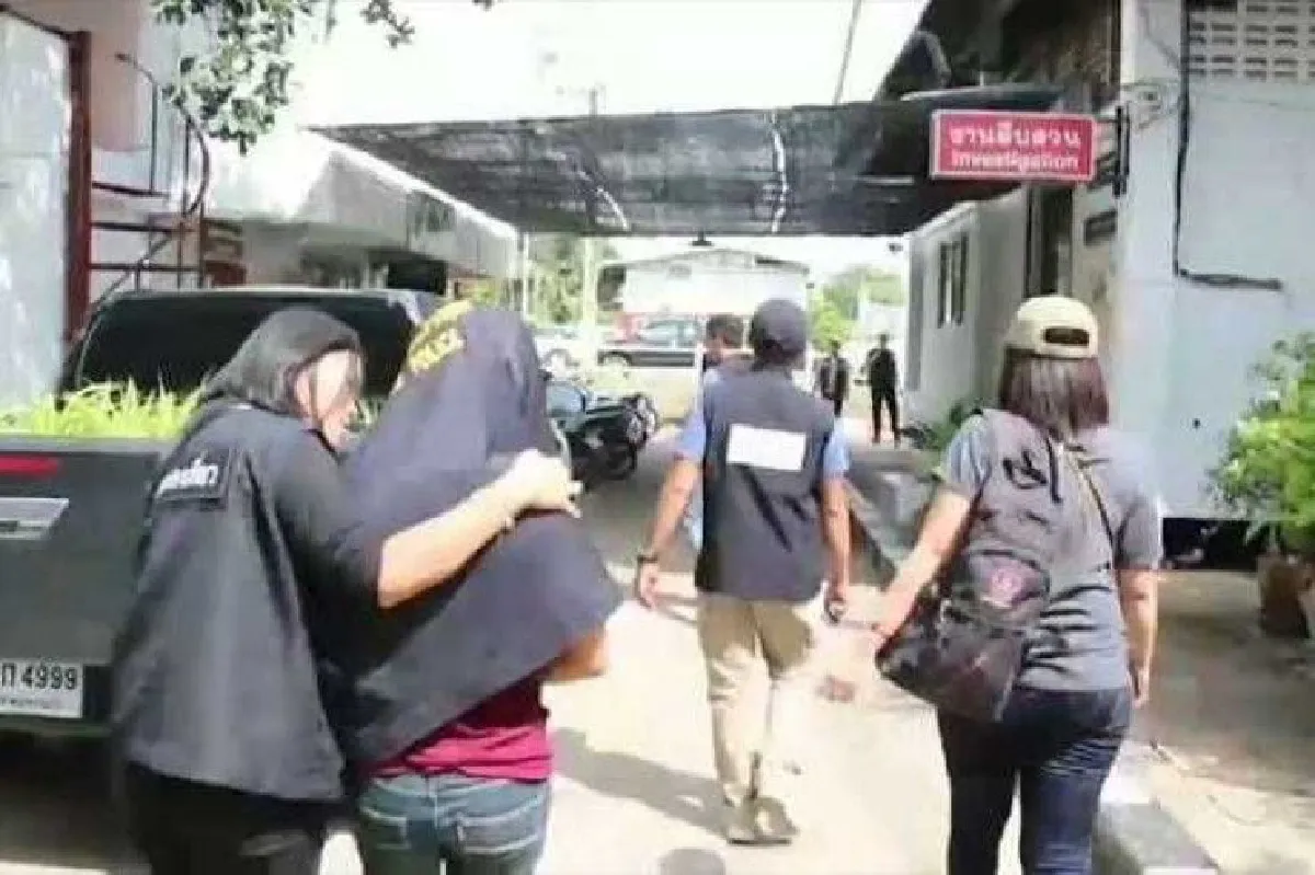 บุกจับพ่อเล้าขอนแก่นอ้างตัวเป็น "ร.ต.อ." ล่อลวงสาวขายบริการ