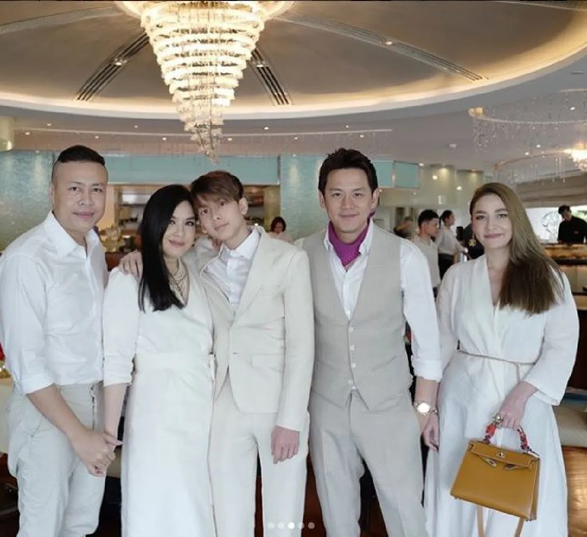 โบ ชญาดา ฉลองวันเกิด 43 ปี อบอุ่นพร้อมหน้าครอบครัวหรรษา