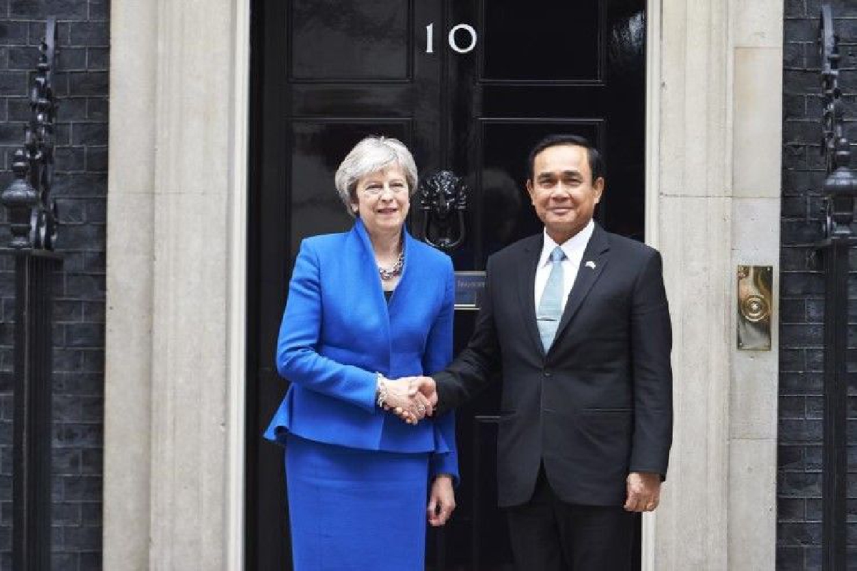นายกอังกฤษเรียกร้องผู้นำไทยจัดเลือกตั้งอย่างเสรี นายกอังกฤษเรียกร้องผู้นำไทยจัดเลือกตั้งอย่างเสรี