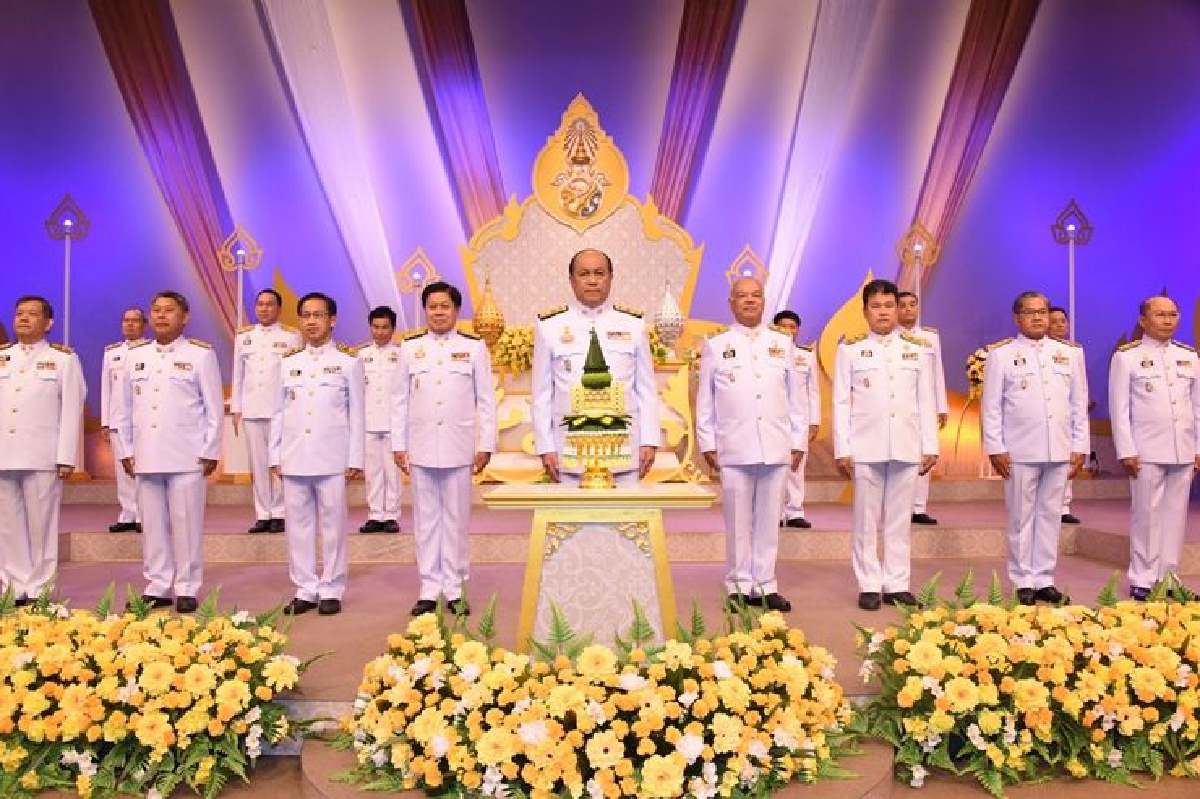 มท.บันทึกเทปถวายพระพรชัยมงคลร.10เนื่องวันเฉลิมพระชนมพรรษา มท.บันทึกเทปถวายพระพรชัยมงคลร.10เนื่องวันเฉลิมพระชนมพรรษา