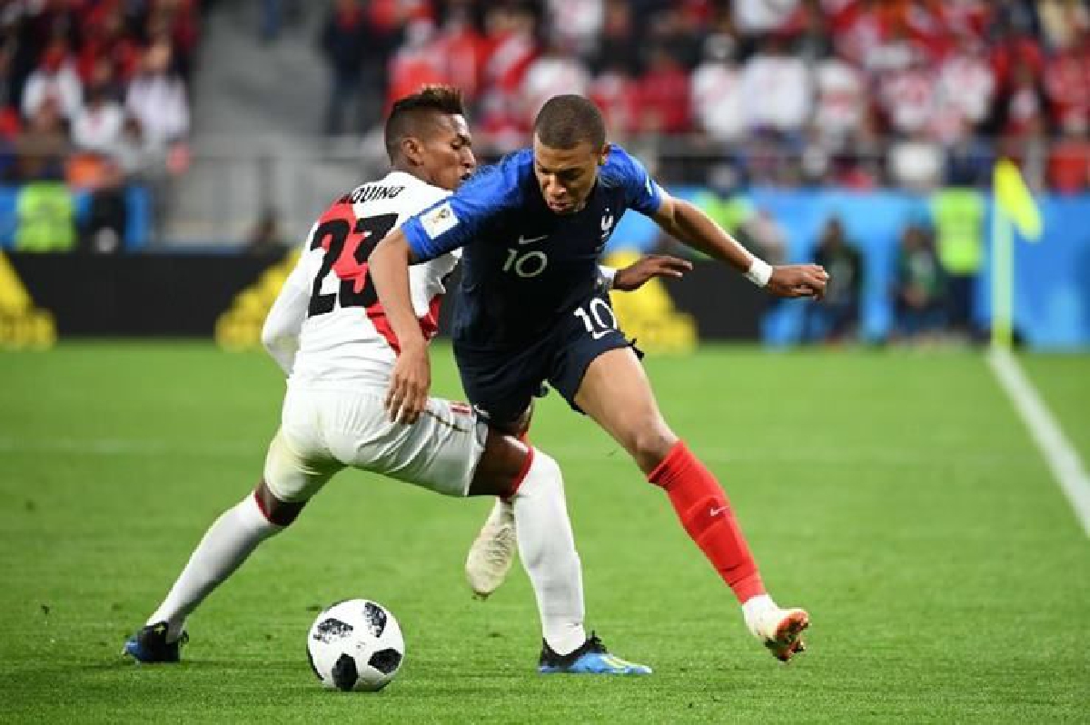 "เอ็มบัปเป" สร้างสถิติ! ตราไก่อัดเปรู 1-0 ลิ่วน็อคเอาท์ "เอ็มบัปเป" สร้างสถิติ! ตราไก่อัดเปรู 1-0 ลิ่วน็อคเอาท์