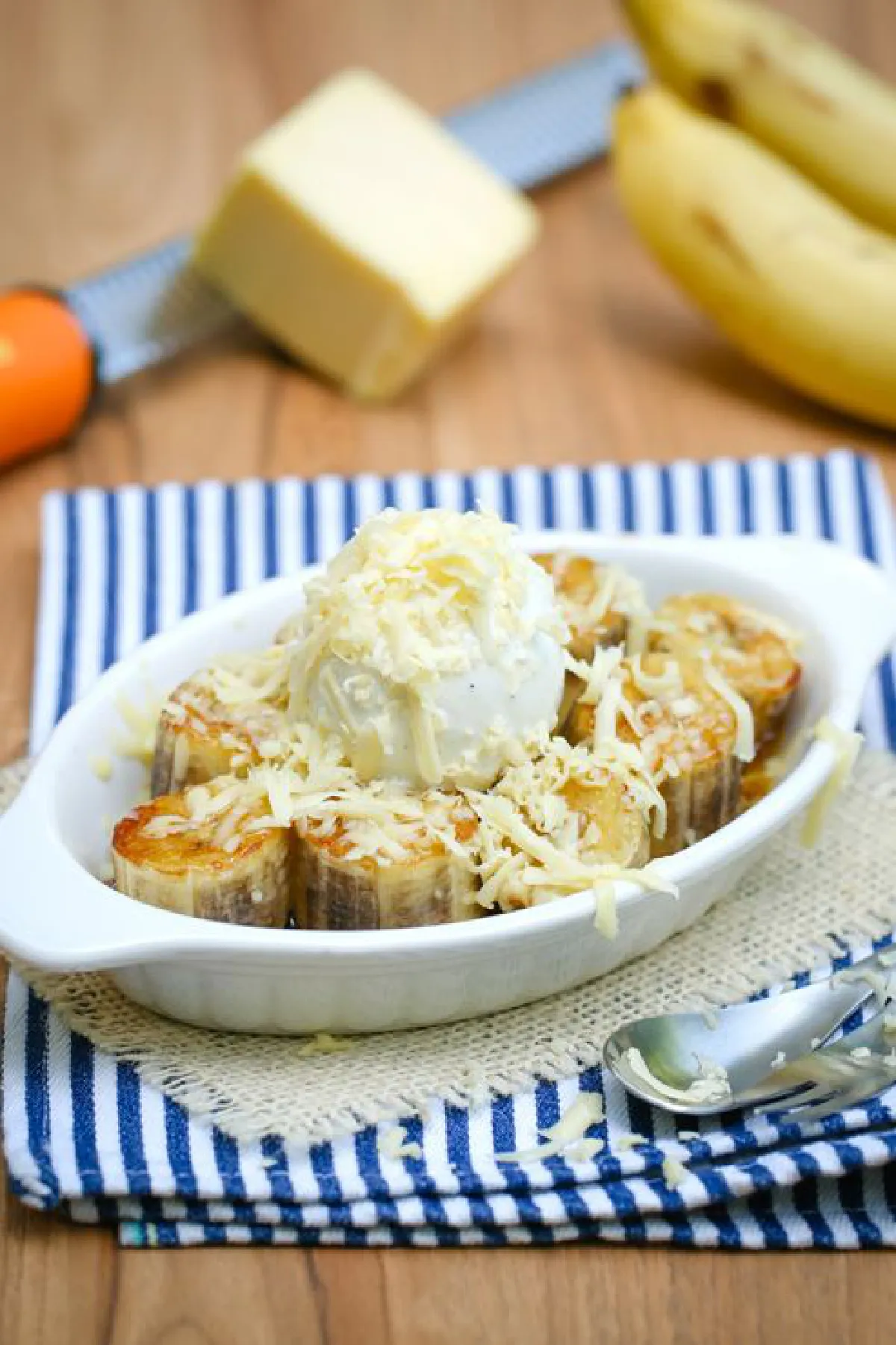 อบ อบ อร่อย Banana Cheddar Cheese