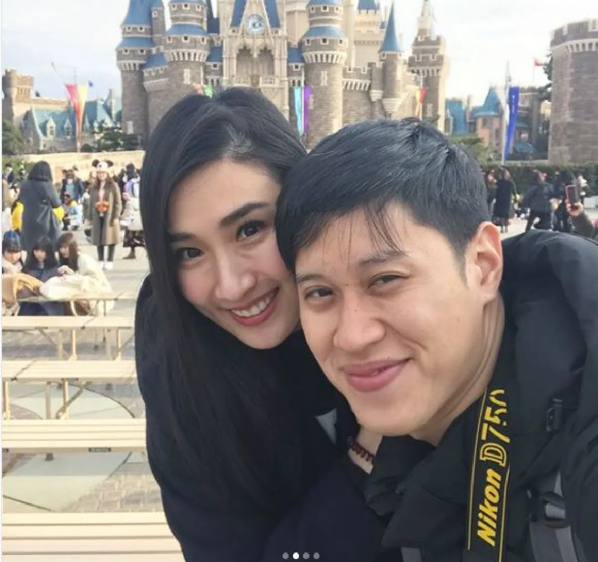 กระติ๊บ ชวัลกร โพสต์ภาพคู่แฟนตัวจริง! หลังถูกโยงแย่งสามีลูกสาวทหารยศสูง