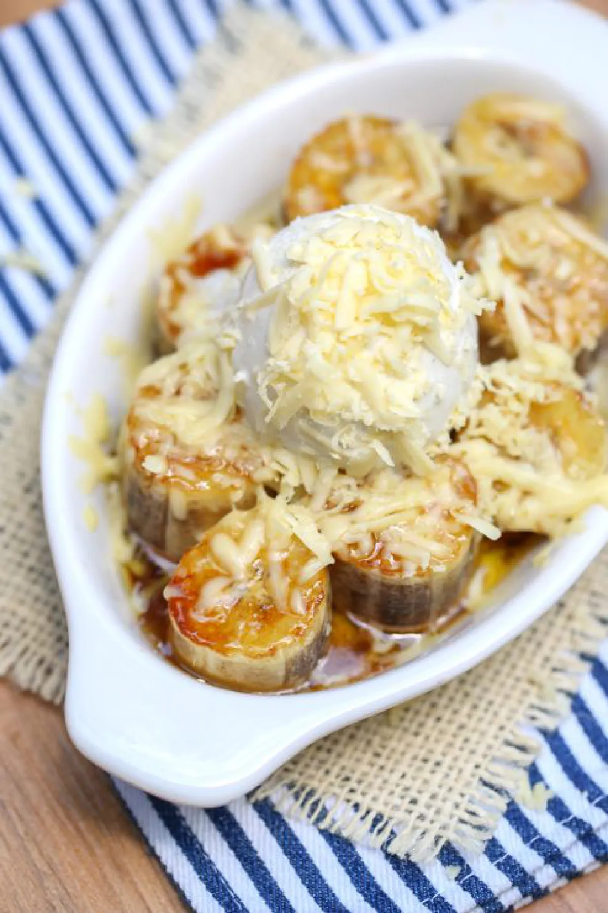 อบ อบ อร่อย Banana Cheddar Cheese